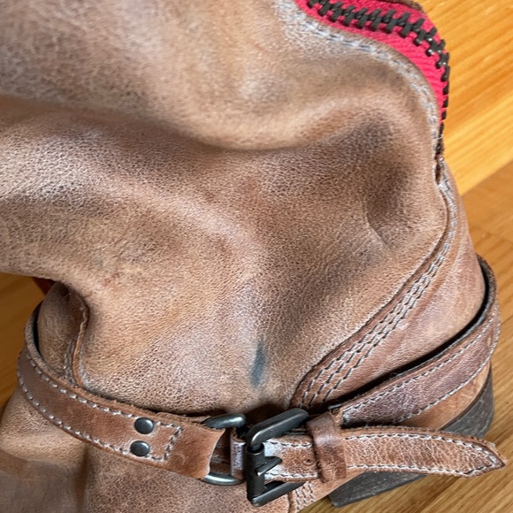 Steve Madden boots in great condition diction! Only worn about 5 times - Picture 6 of 6